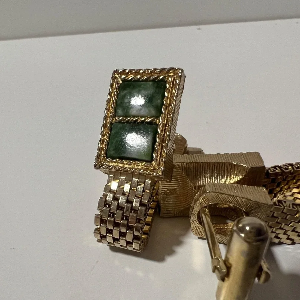 VTG Swank Gold‎ Tone Cufflinks pair of green rectangular stones mesh wrap bullet